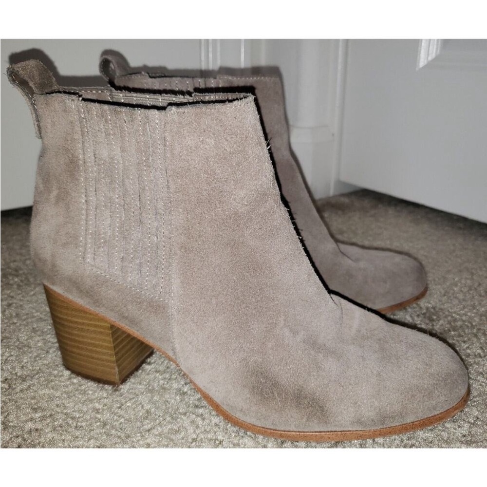INC International Concepts Size 7.5 Tan Suede Ankle Booties Block Heel Slip On